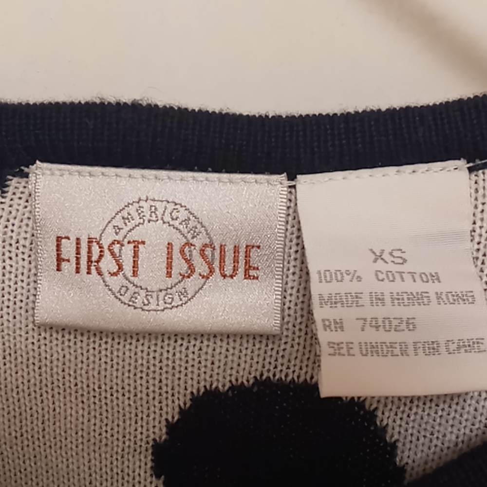 First issue - Picture 3 of 5